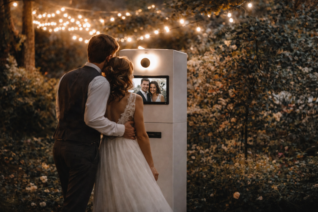 Couple devant photobooth
